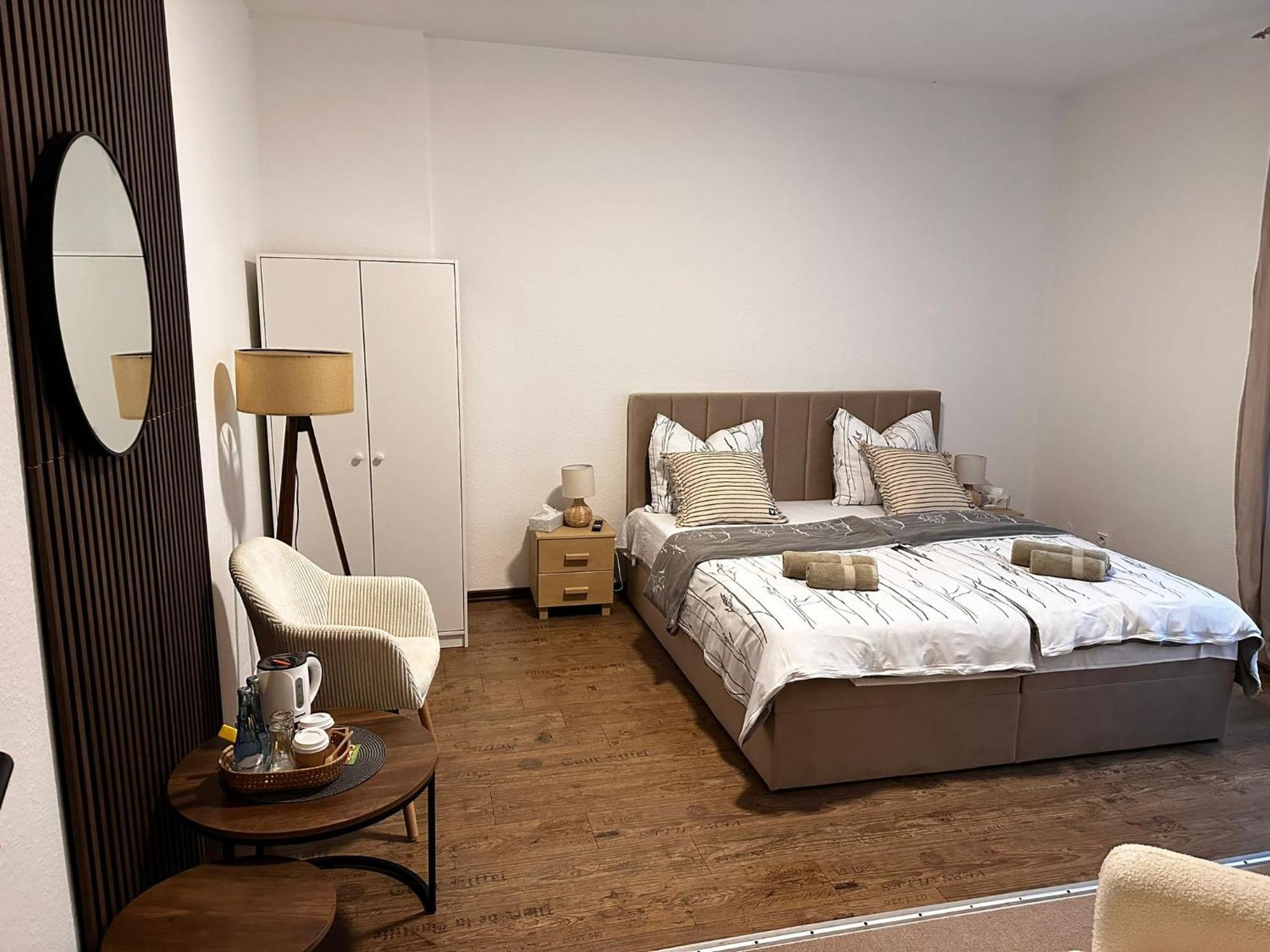 Hotel Royal Betzdorf Екстериор снимка